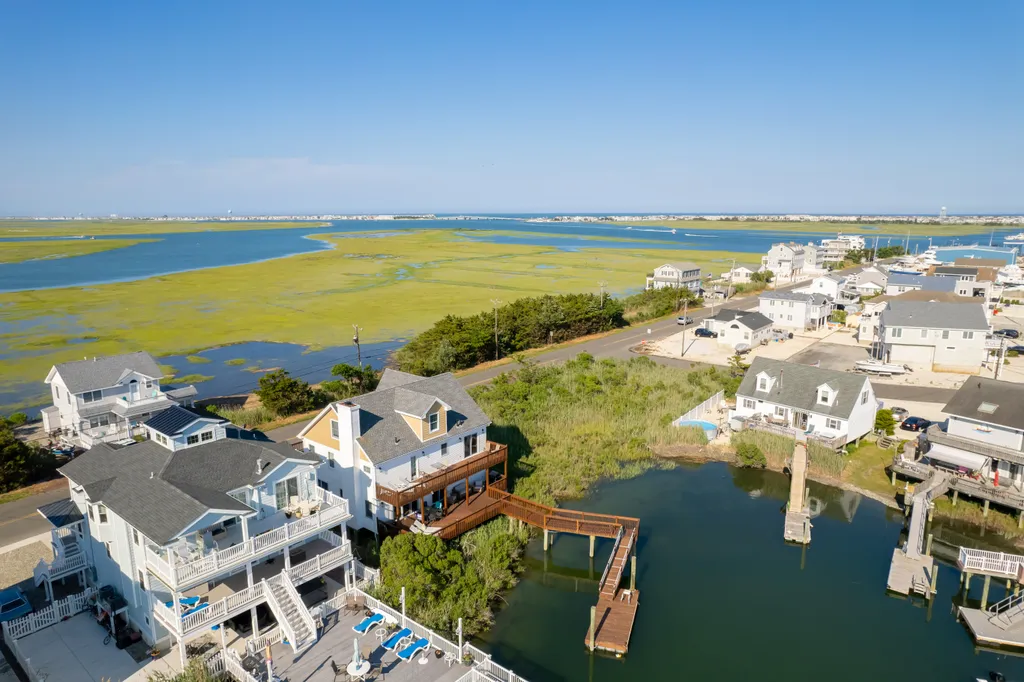 Enjoy this Bayfront beauty