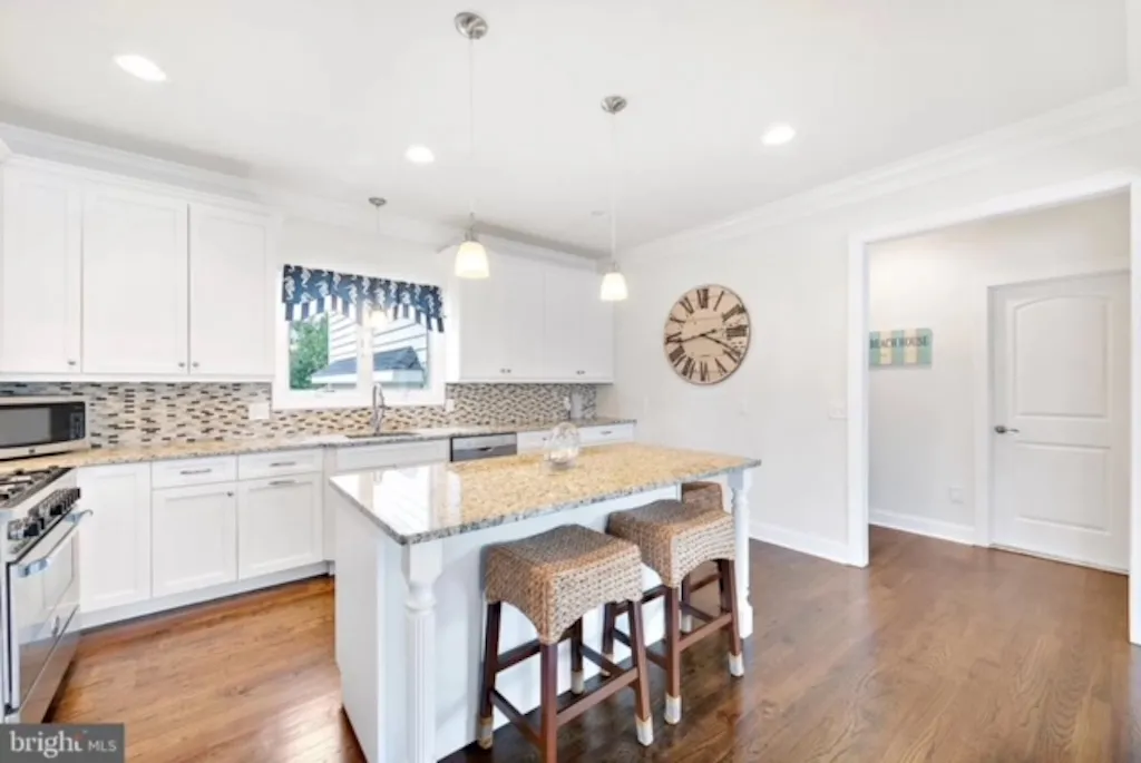 Kitchen Island