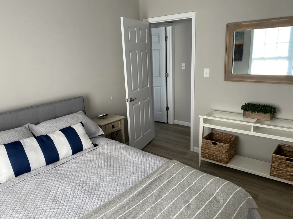 Second bedroom