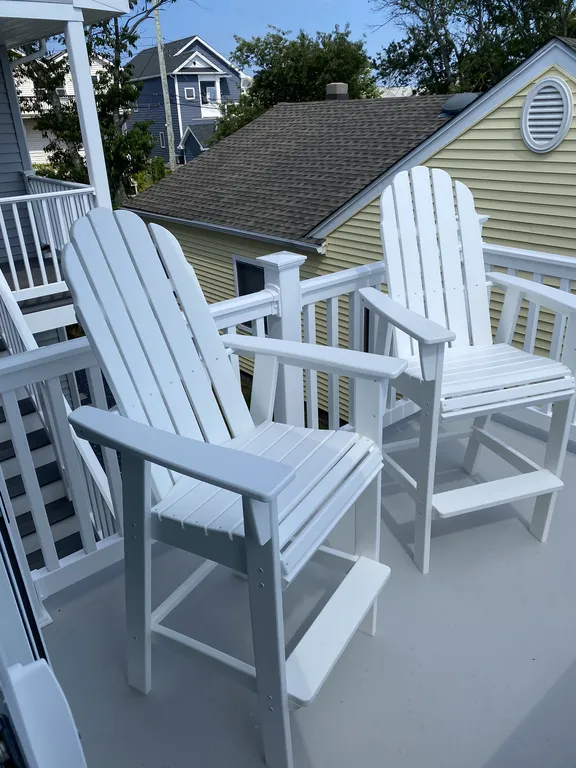 Front deck