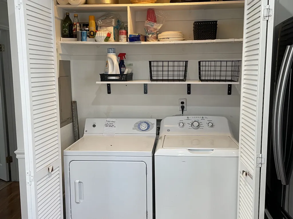 Full Washer and Dryer