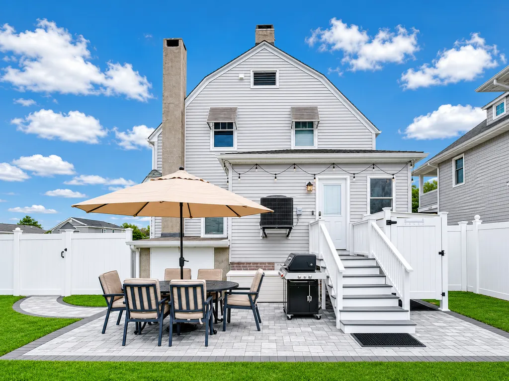 Large patio table, weber grill &amp;amp; outdoor shower