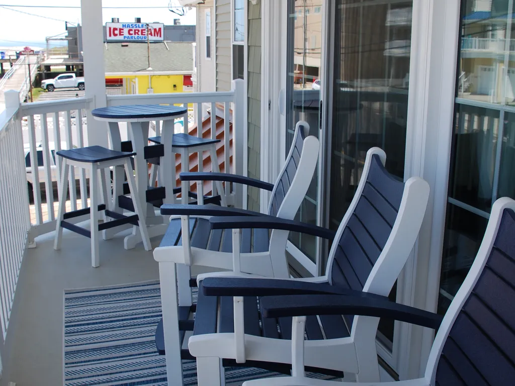 Front Deck