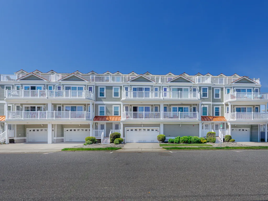Sans Souci Condos