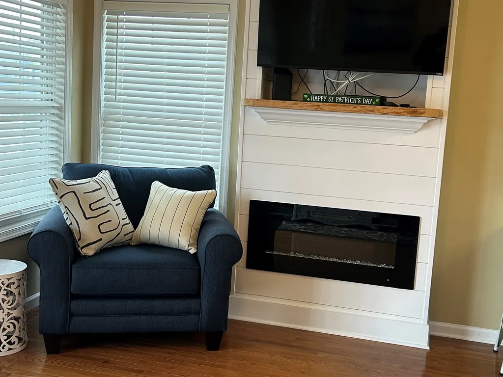LR - new chair and a half, custom Shiplap entertainment center