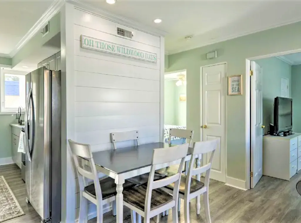 Kitchen table