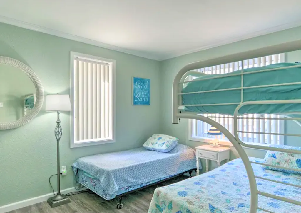 2nd Bedroom