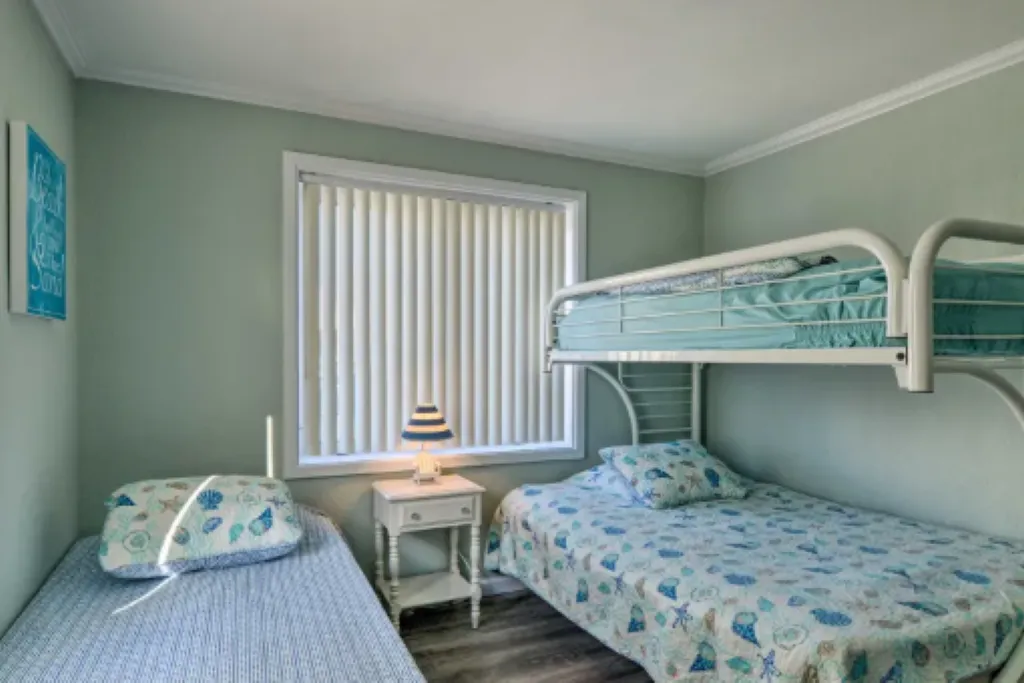 2nd Bedroom