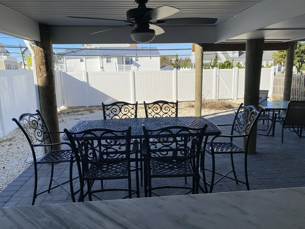 Patio with Fans