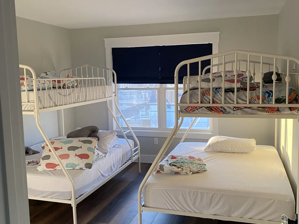 2nd Fl Bunk Room