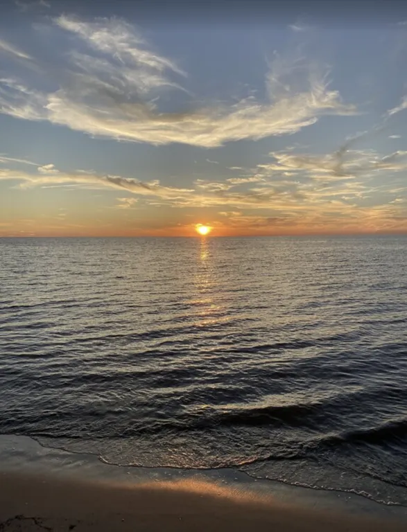Amazing Sunsets 1 Block Away