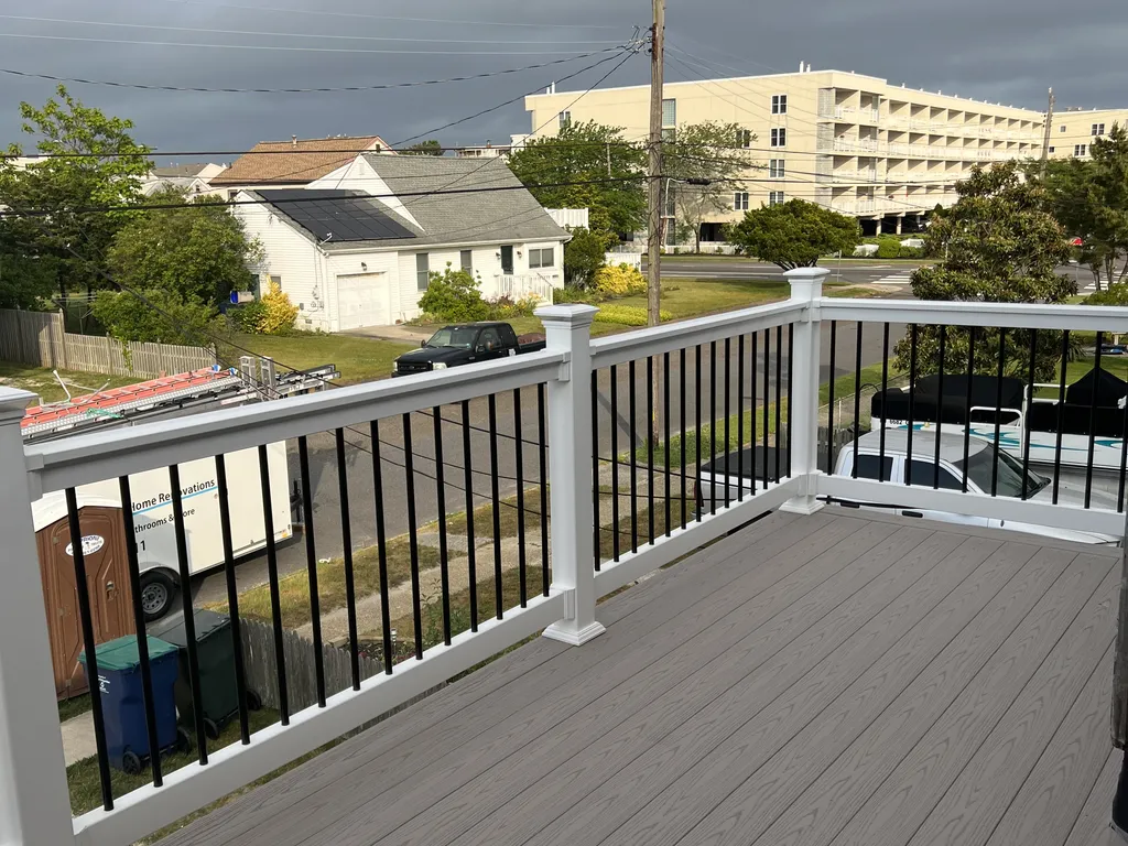 Upper Deck