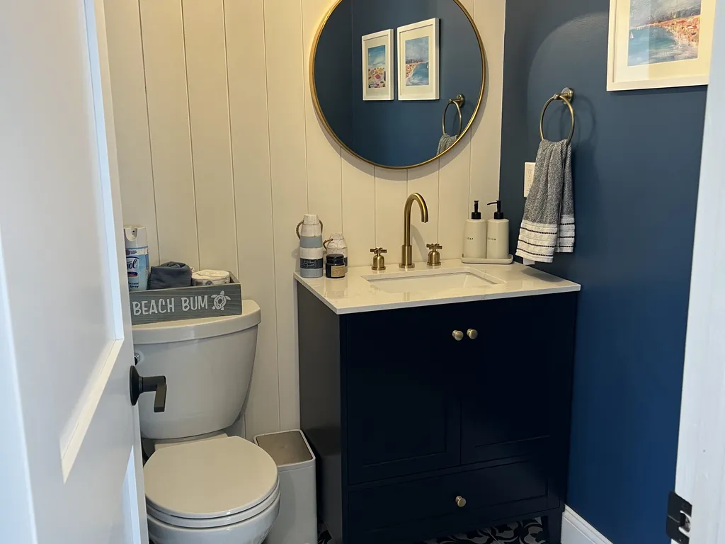  powder room off kitchen