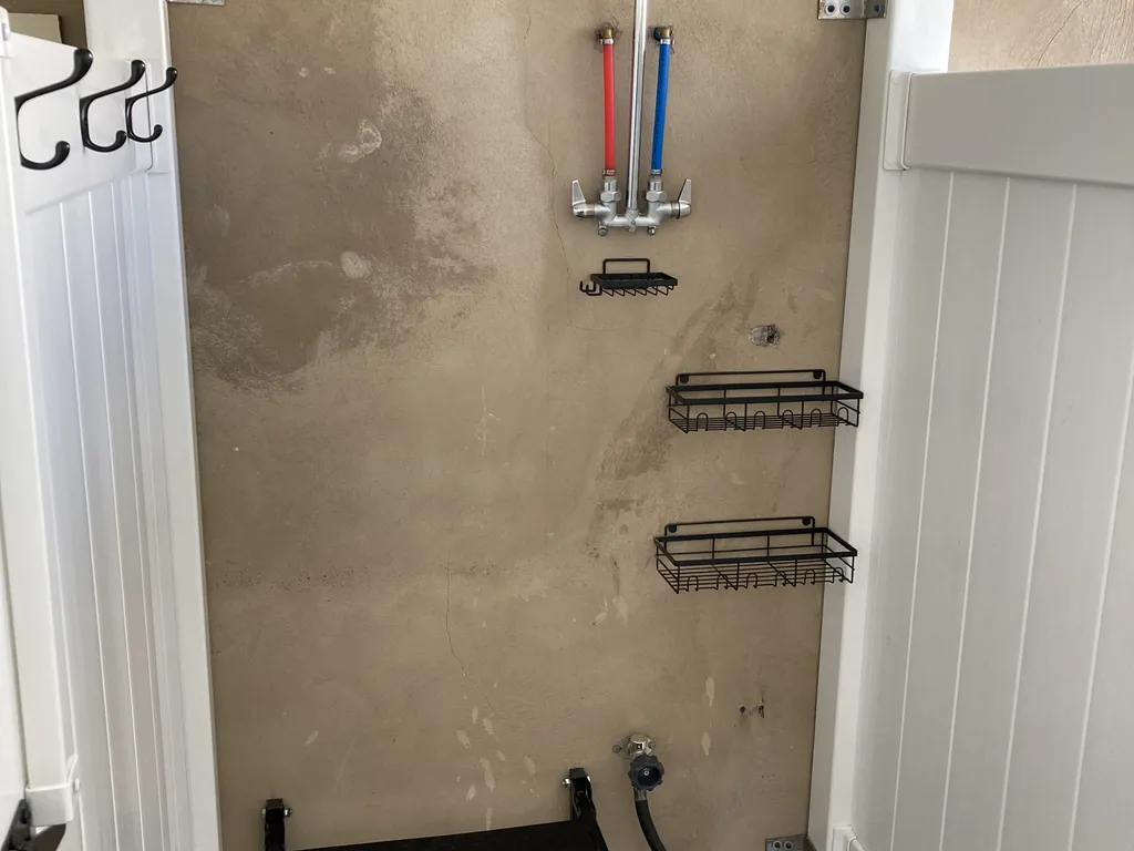 Plenty of hot water!