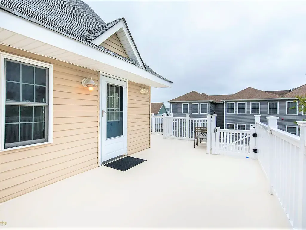 front deck