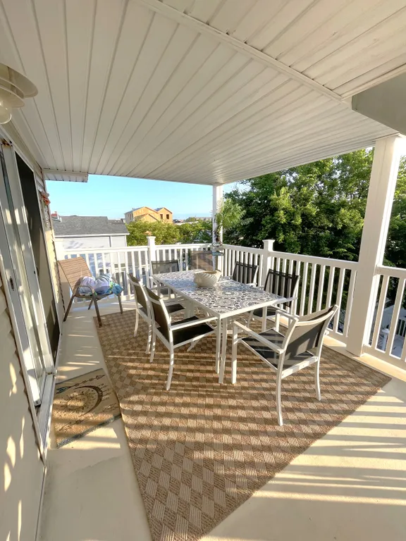 deck table and chairs