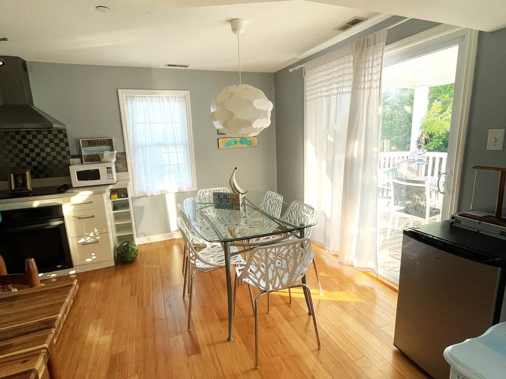 kitchen table