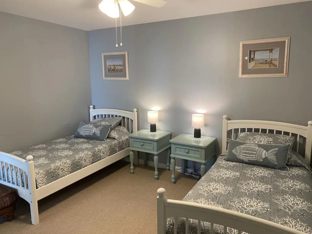 3rd Bedroom 2 Twin w Trundle