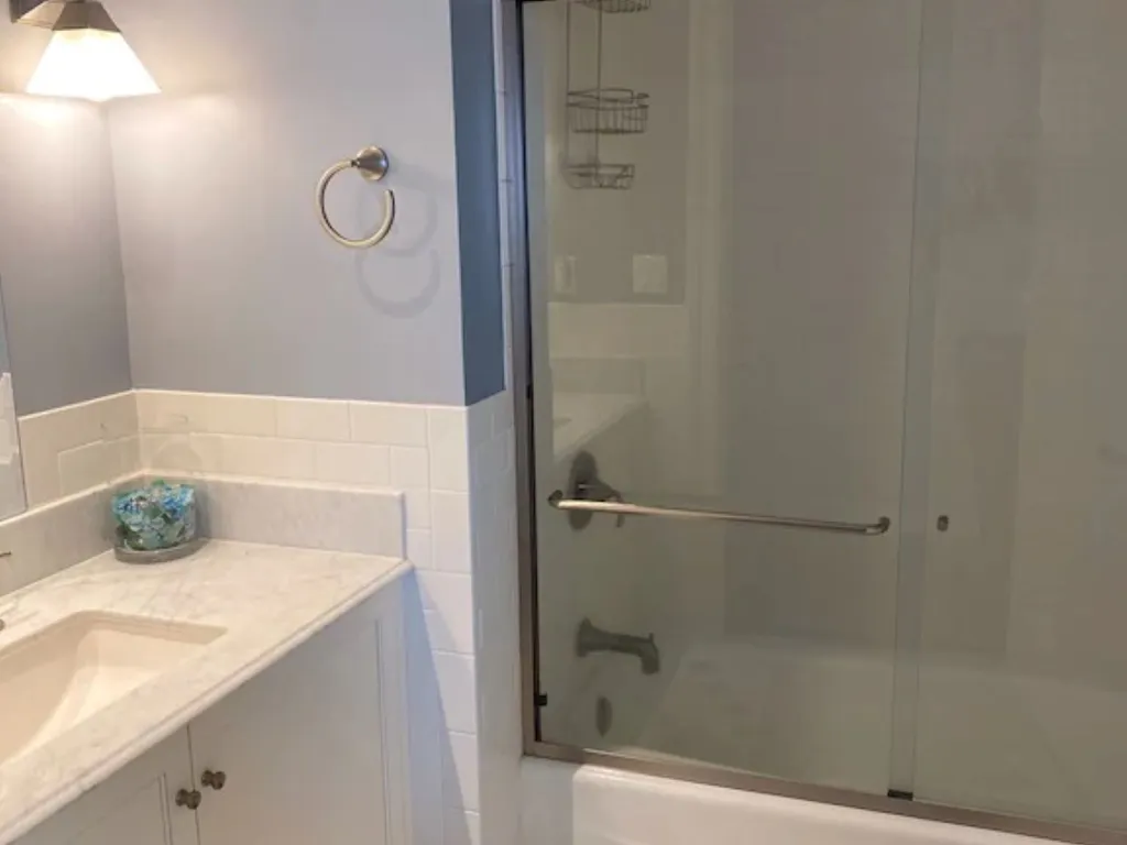 Full Bath