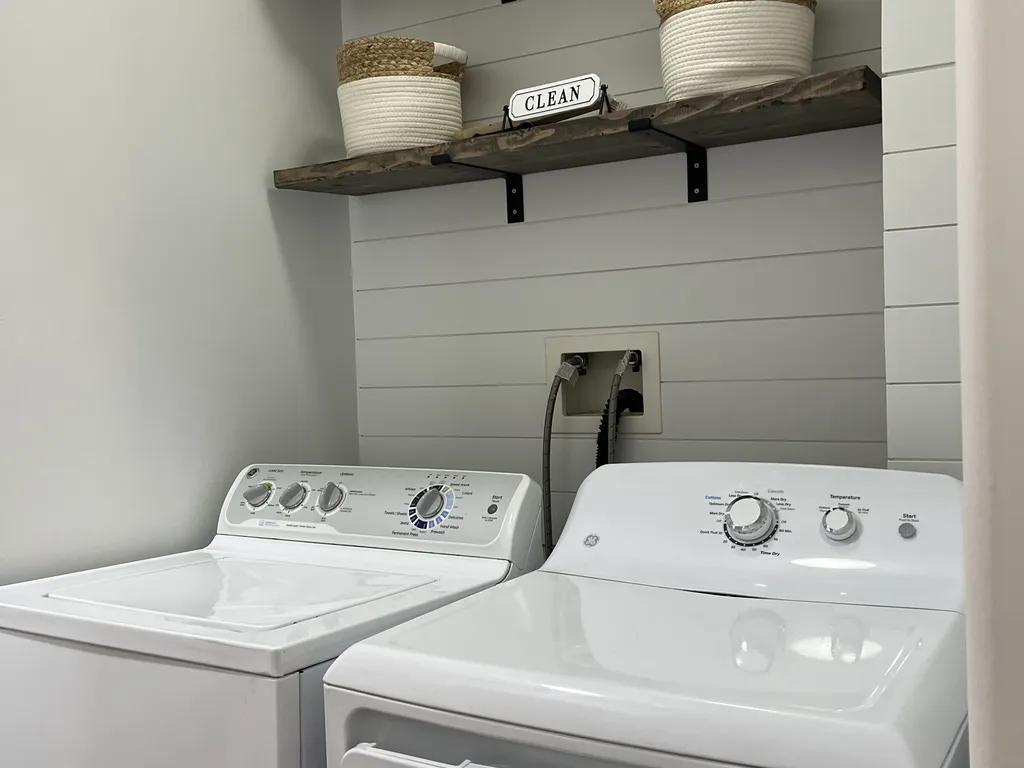 Washer and gas heat dryer