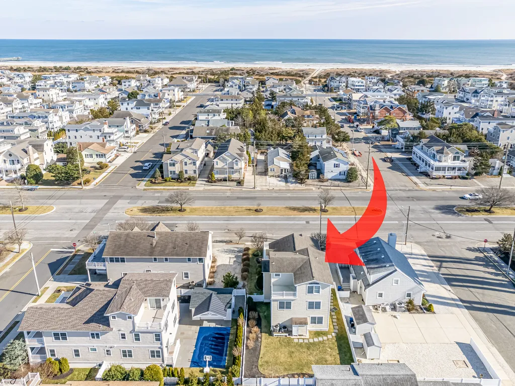 Situated 2 blocks to the beach, 1 block from a playground , basketball and bocce courts, and a few blocks from restaurants and shops along Dune Drive