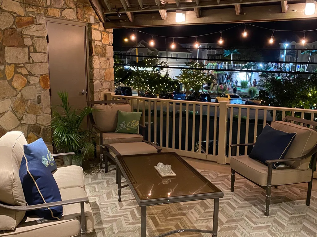 Shared Front Deck