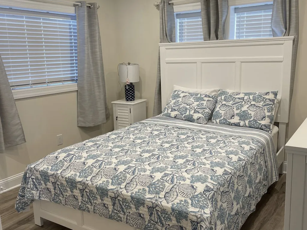 Queen Size Bed