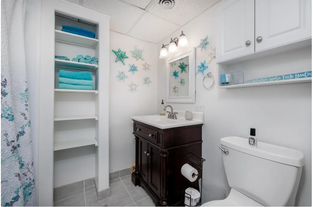 Hall Bathroom