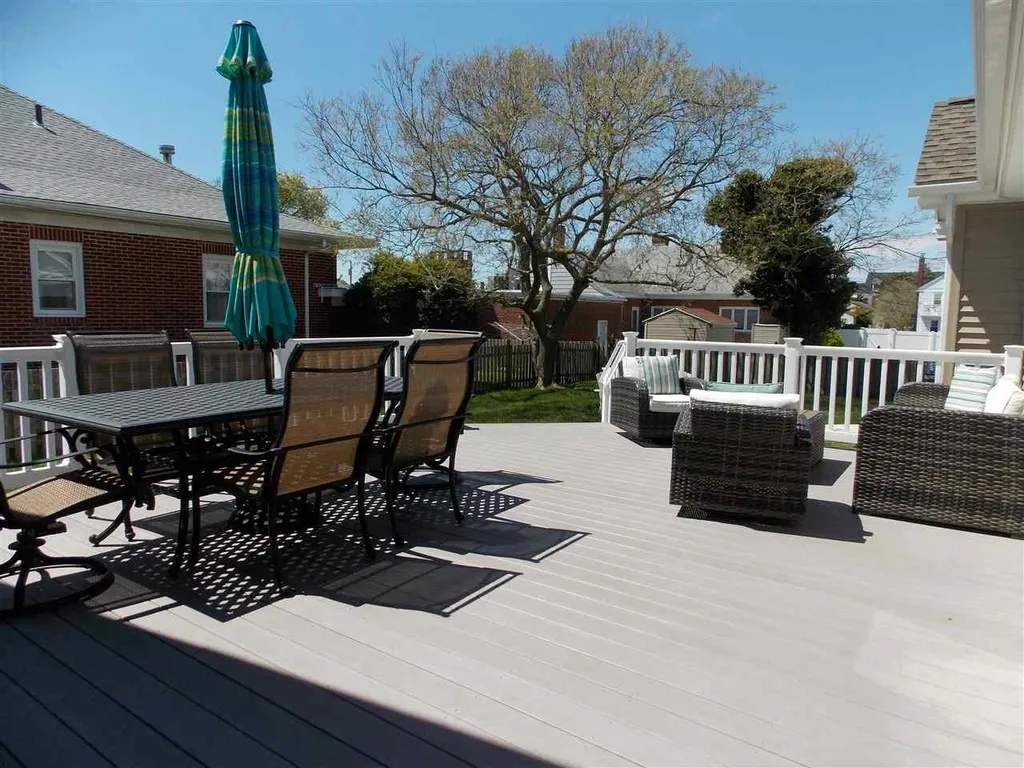 Rear Deck