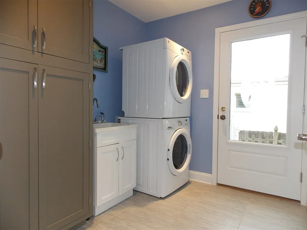 Laundry/Mud Room