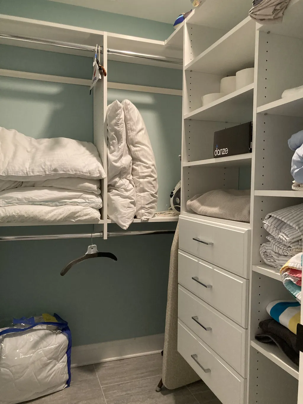 Walk-in Closet