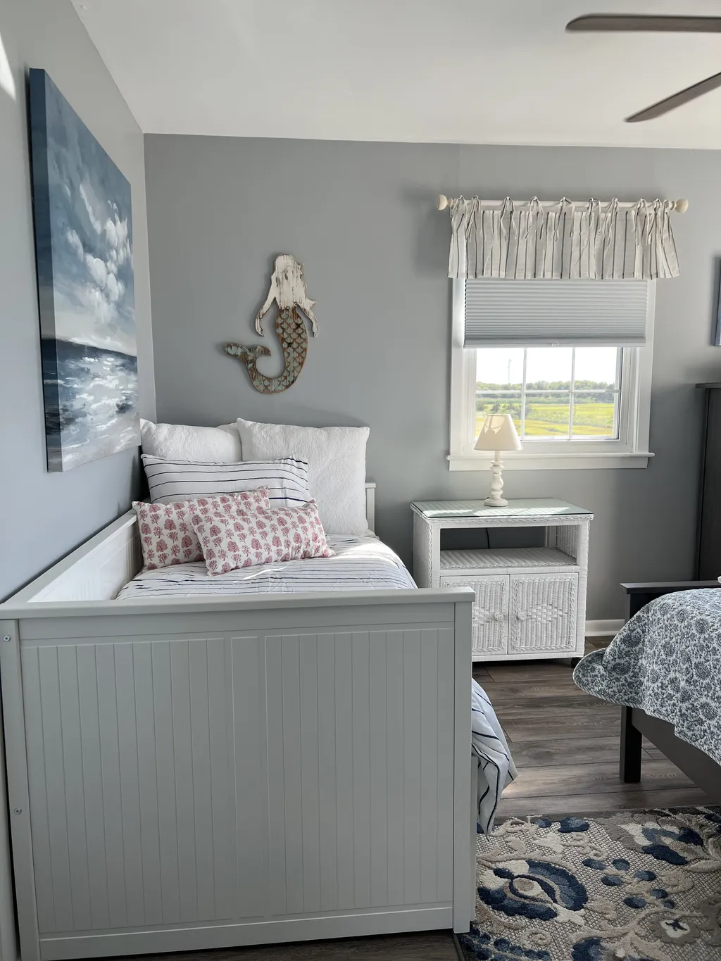 Back Bedroom 