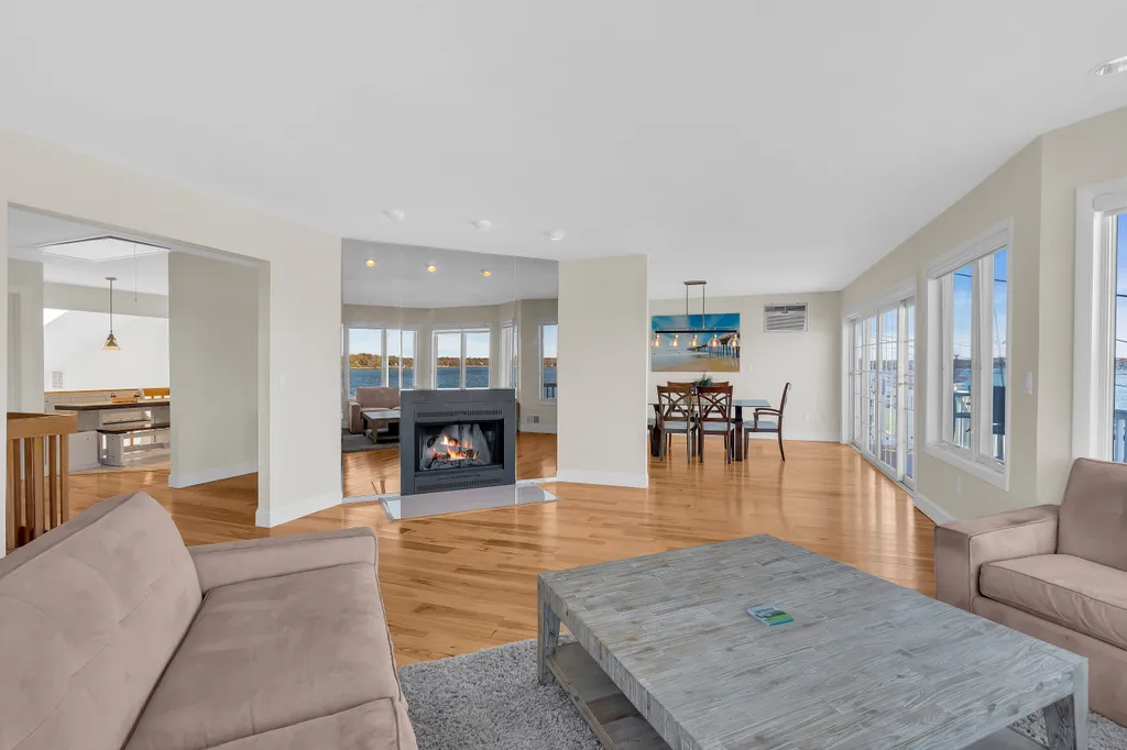 Wood burning Fireplace (cold weather months only)
