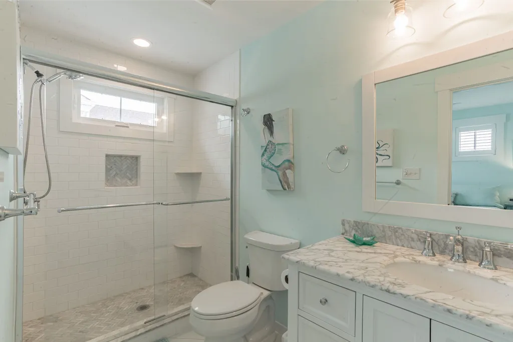 Master bedroom 2 ensuite with marble top sink