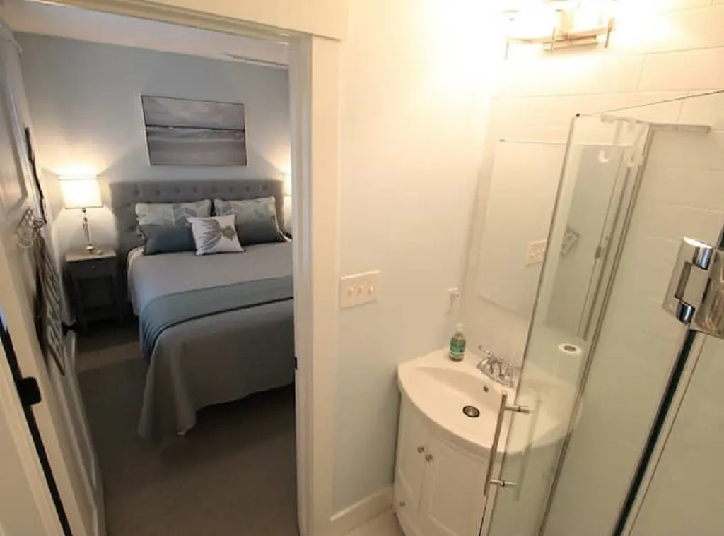 Master bedroom 3 ensuite