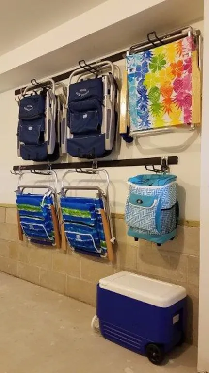 12+ Chairs for your use!