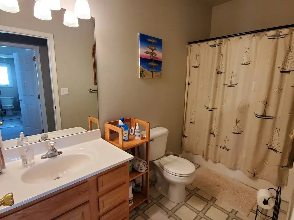Hallway Bath
