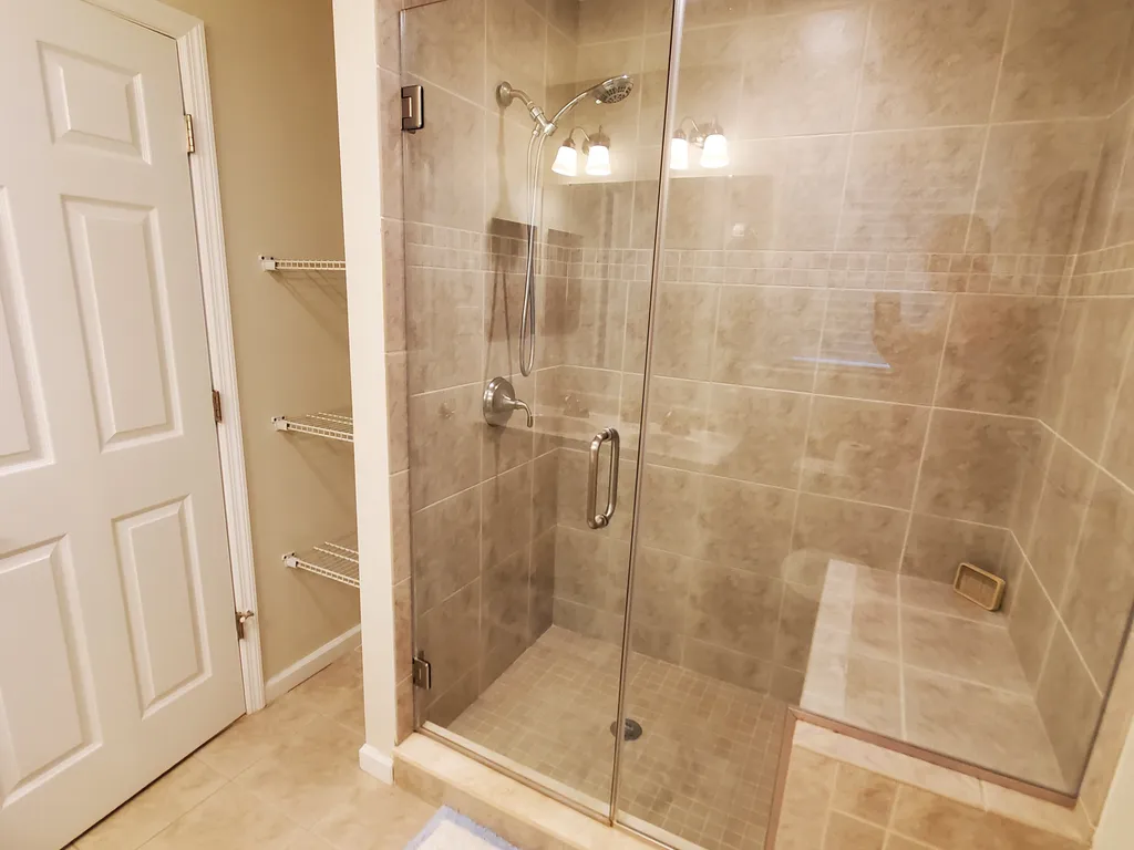 Main Bedroom Bathroom Shower