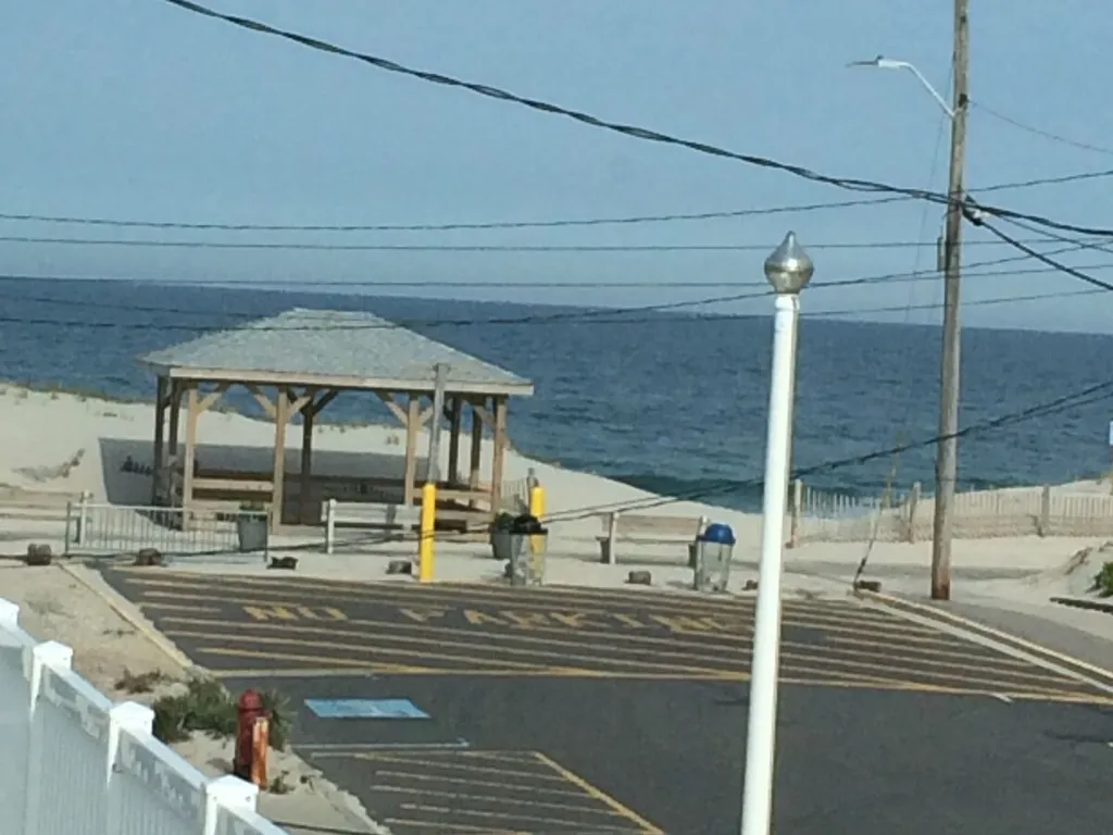 WELCOME 7 KERR AVENUE LAVALLETTE 