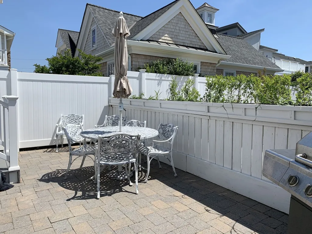 Beautiful private patio with new Weber grill