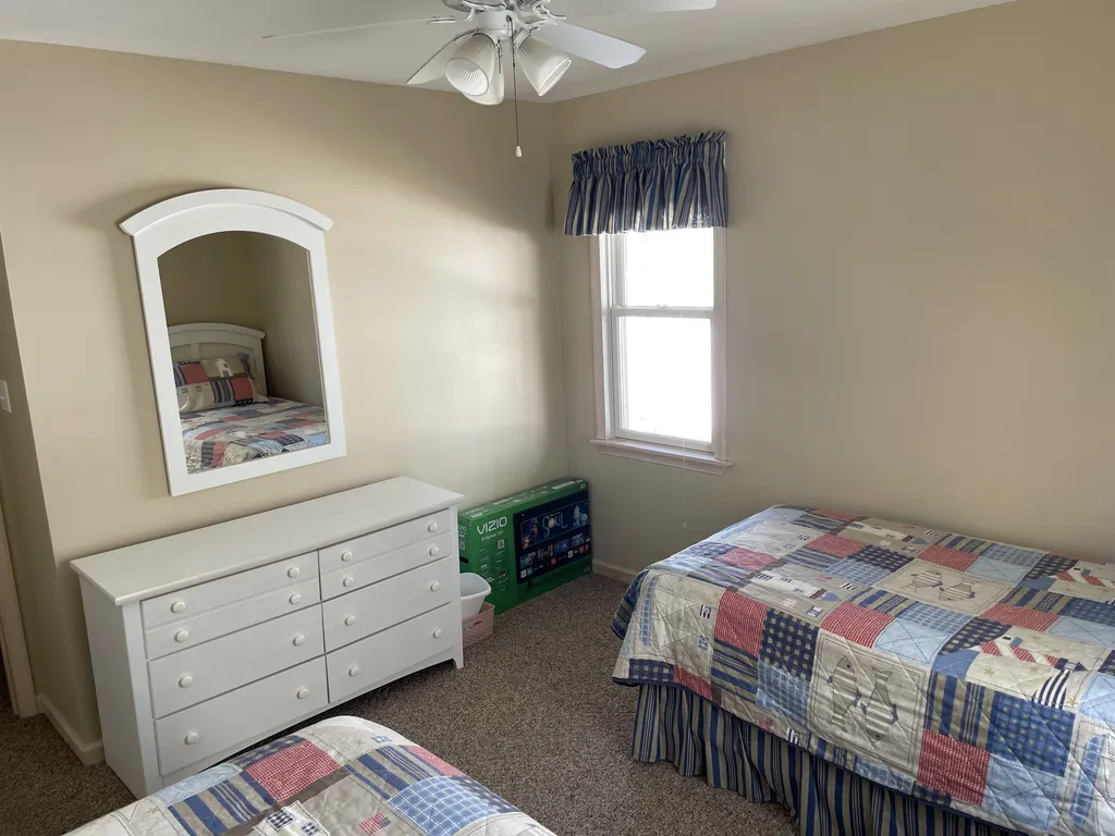 bedroom 5-b