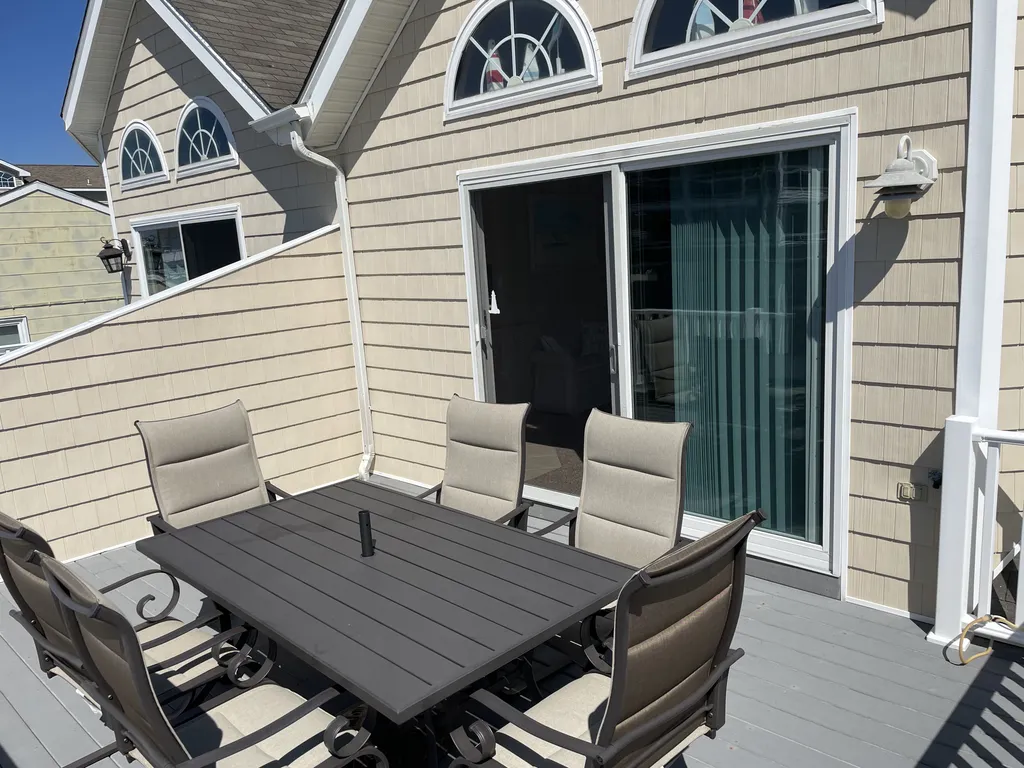 front deck-b