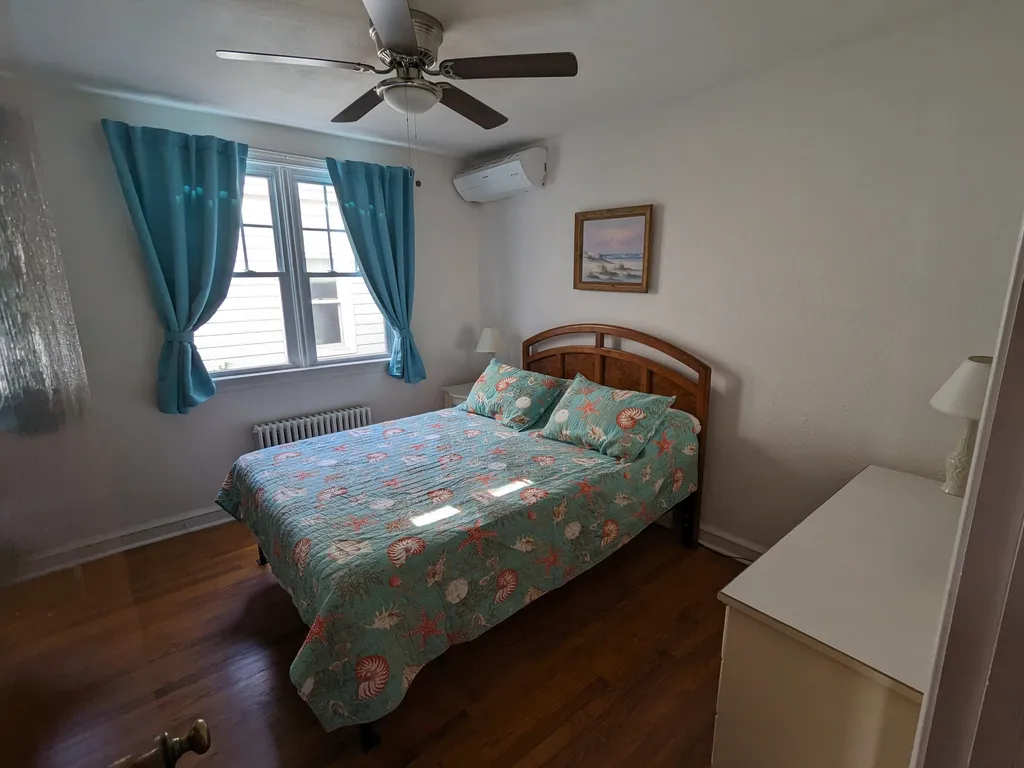 Bedroom2-Queen