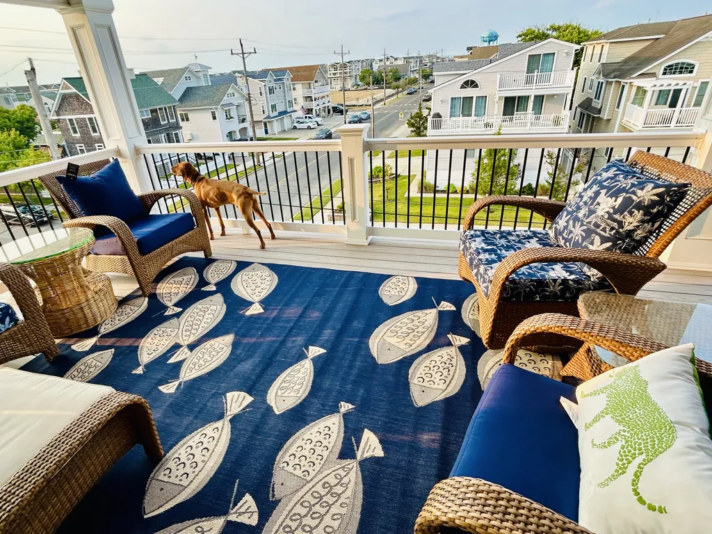 3rd floor deck