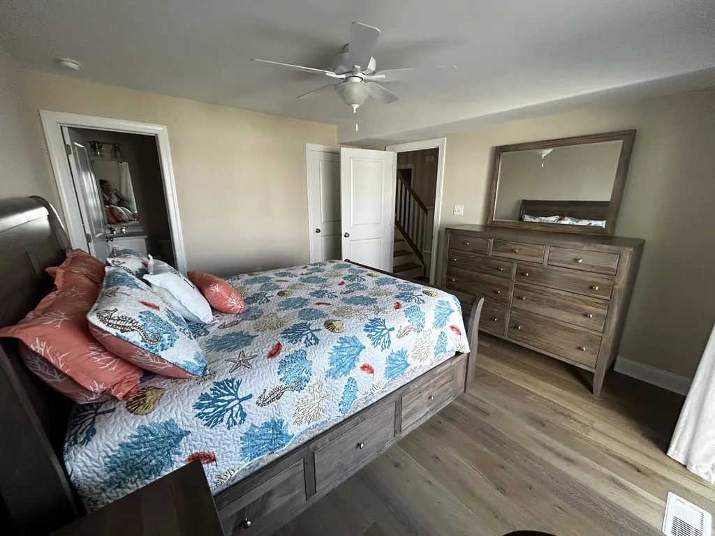 Junior Master Suite Queen n Private BA and Private Deck