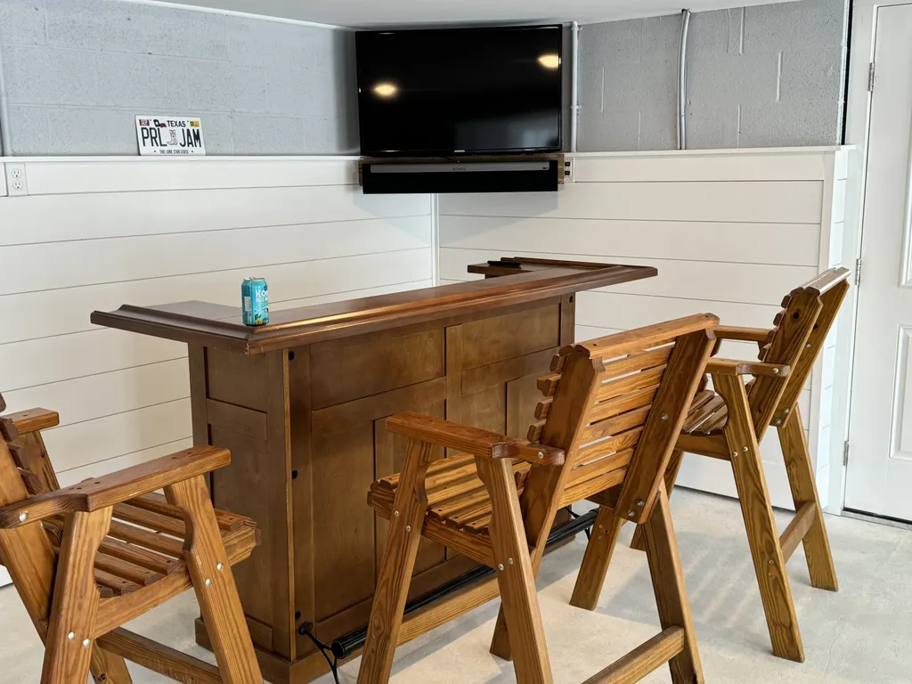 Garage Bar with Sonos Sound