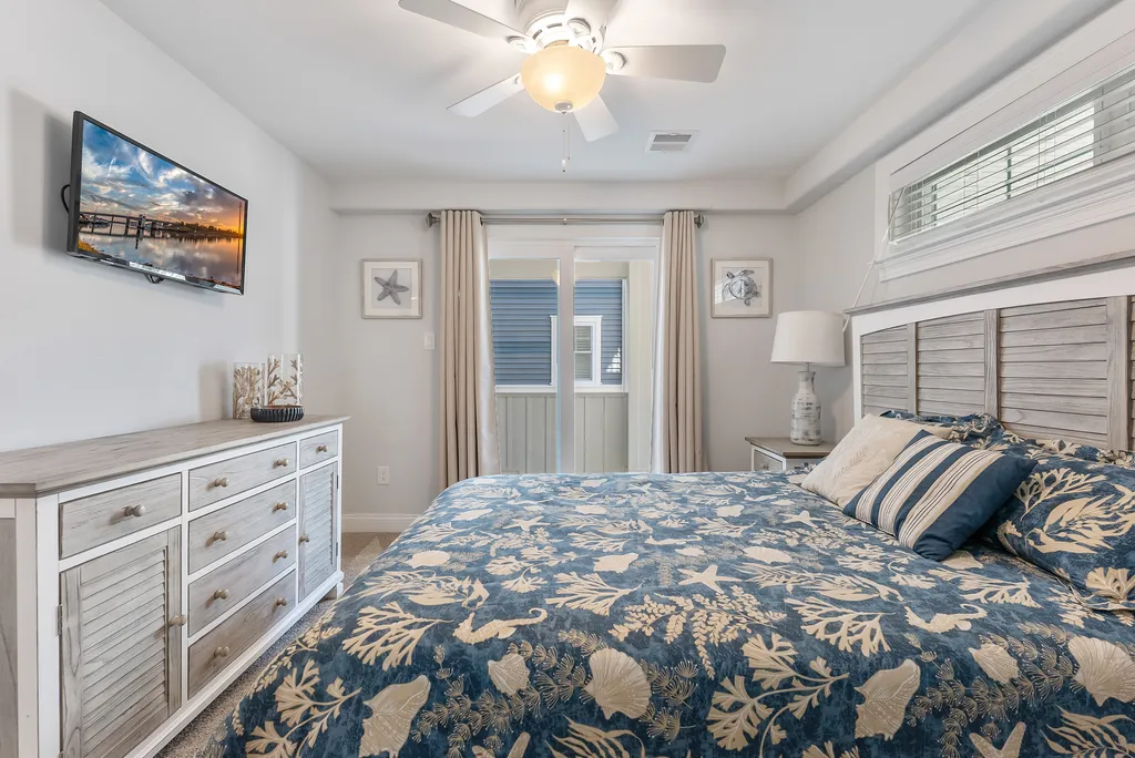 3rd Bedroom with Patio Access