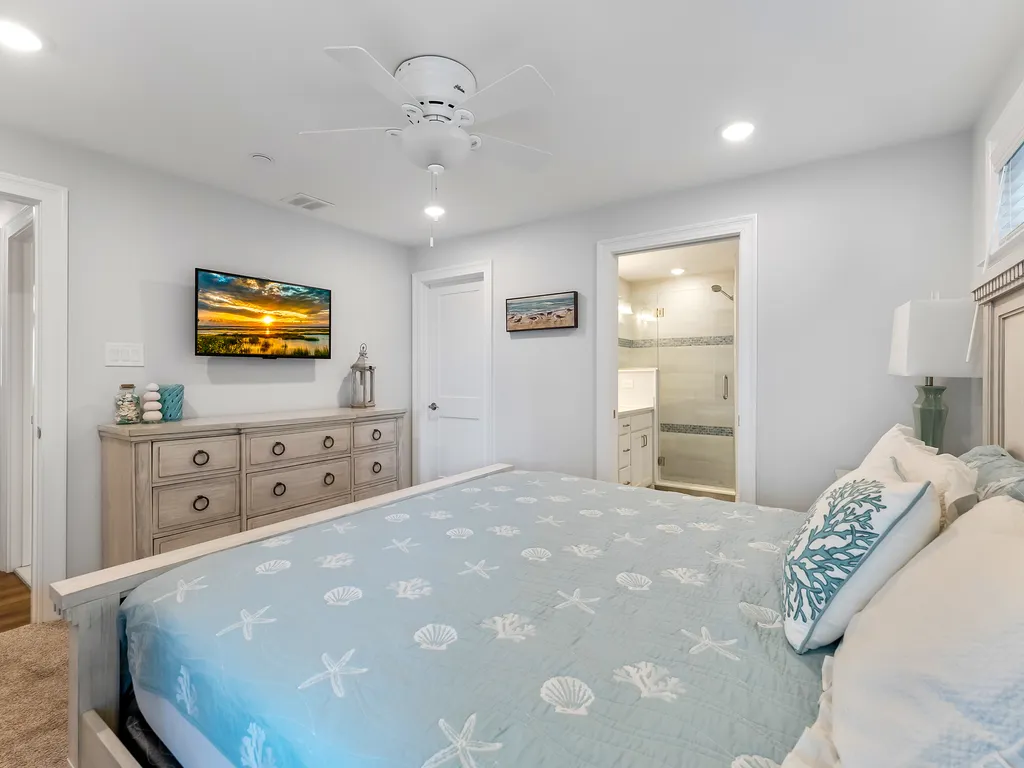 Master Bedroom with King Bed