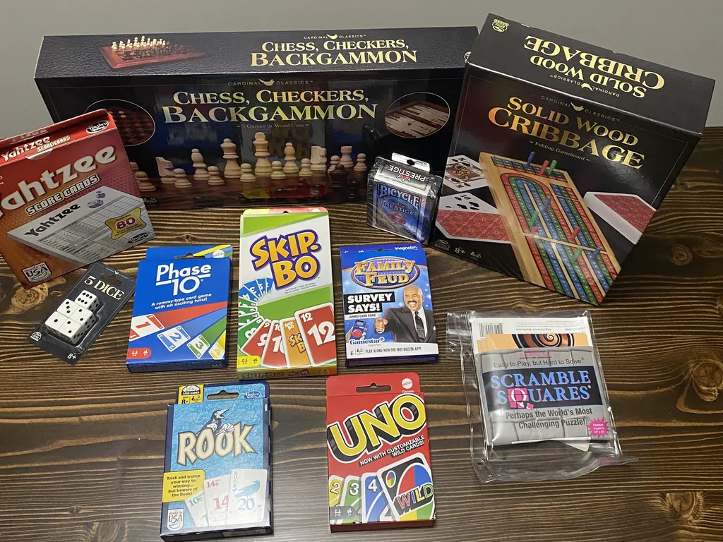 Games / cards games for adults.