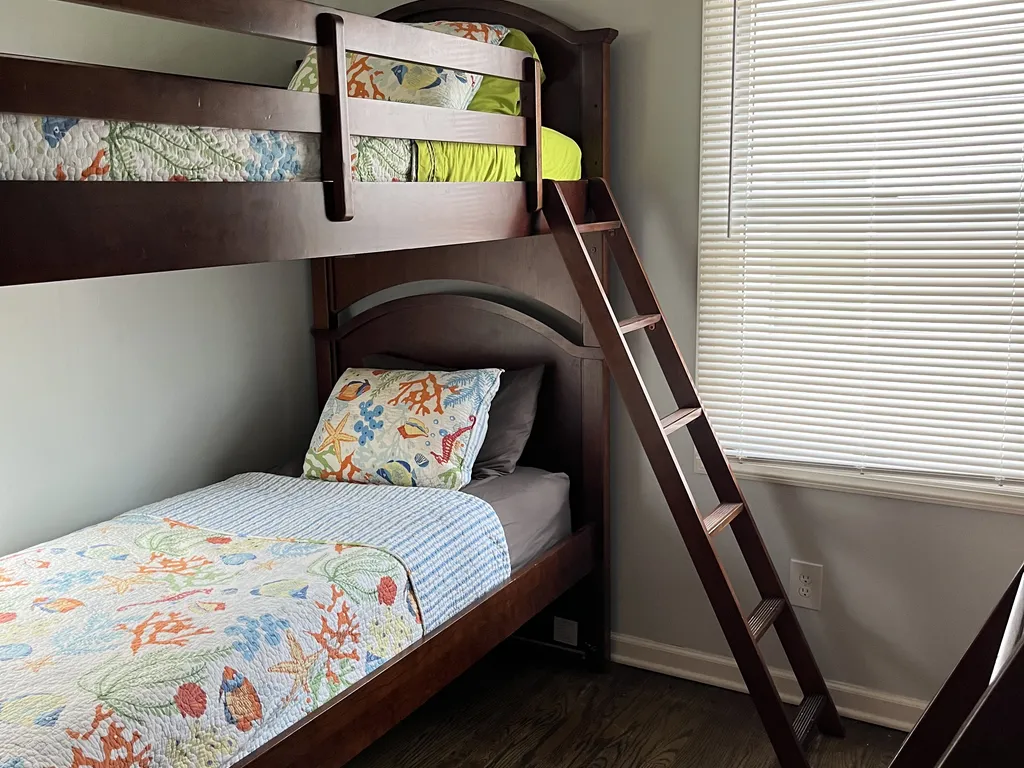 Bedroom #4, 2 bunks 4 twin beds